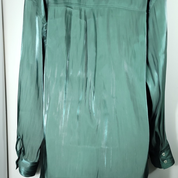 Anthropologie Silky Iridescent Buttondown Shirt Size Extra Large - Picture 7 of 14